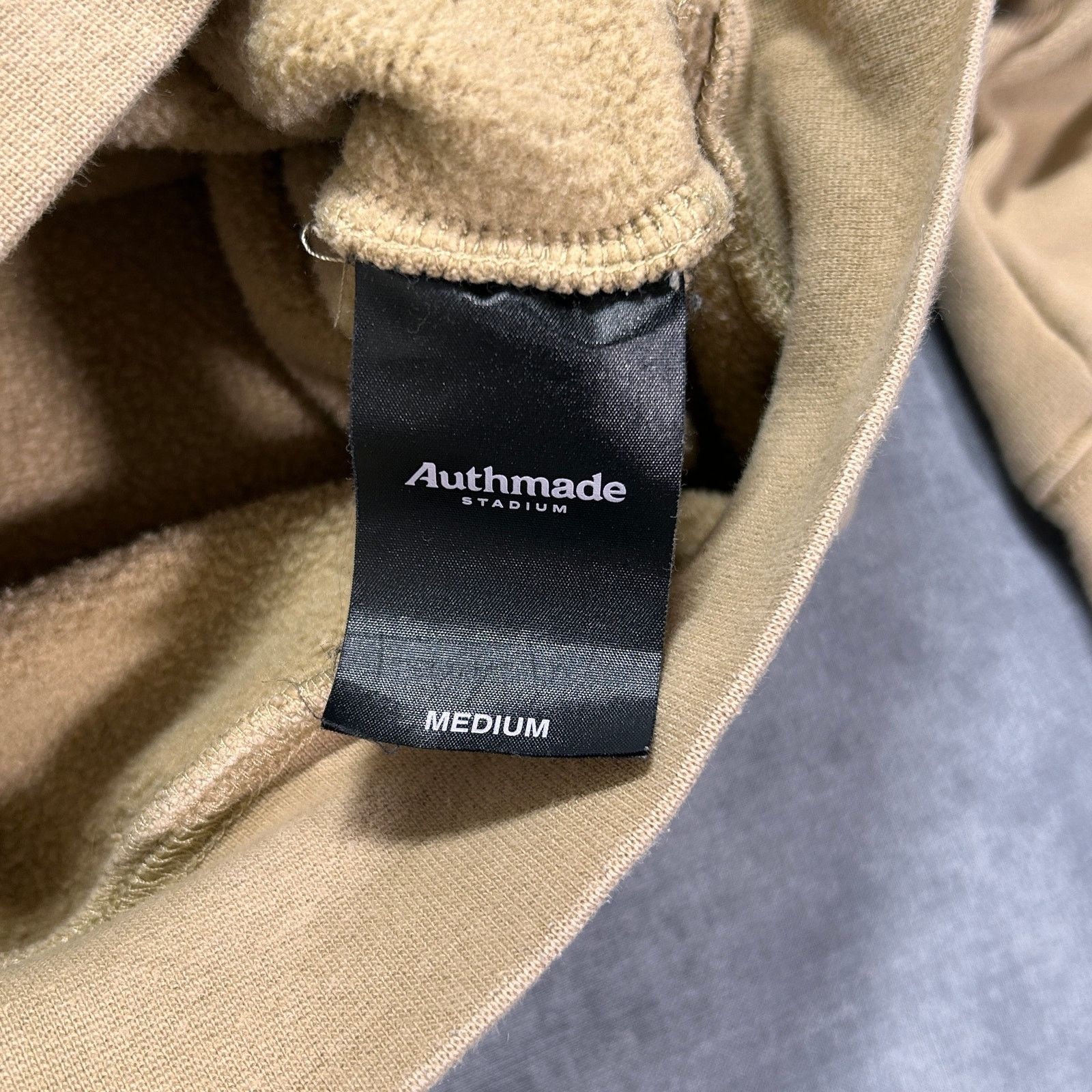 Other Authmade Stadium Sac Kings NBA oversized heavy sweatshirt Size US M / EU 48-50 / 2 - 6 Thumbnail