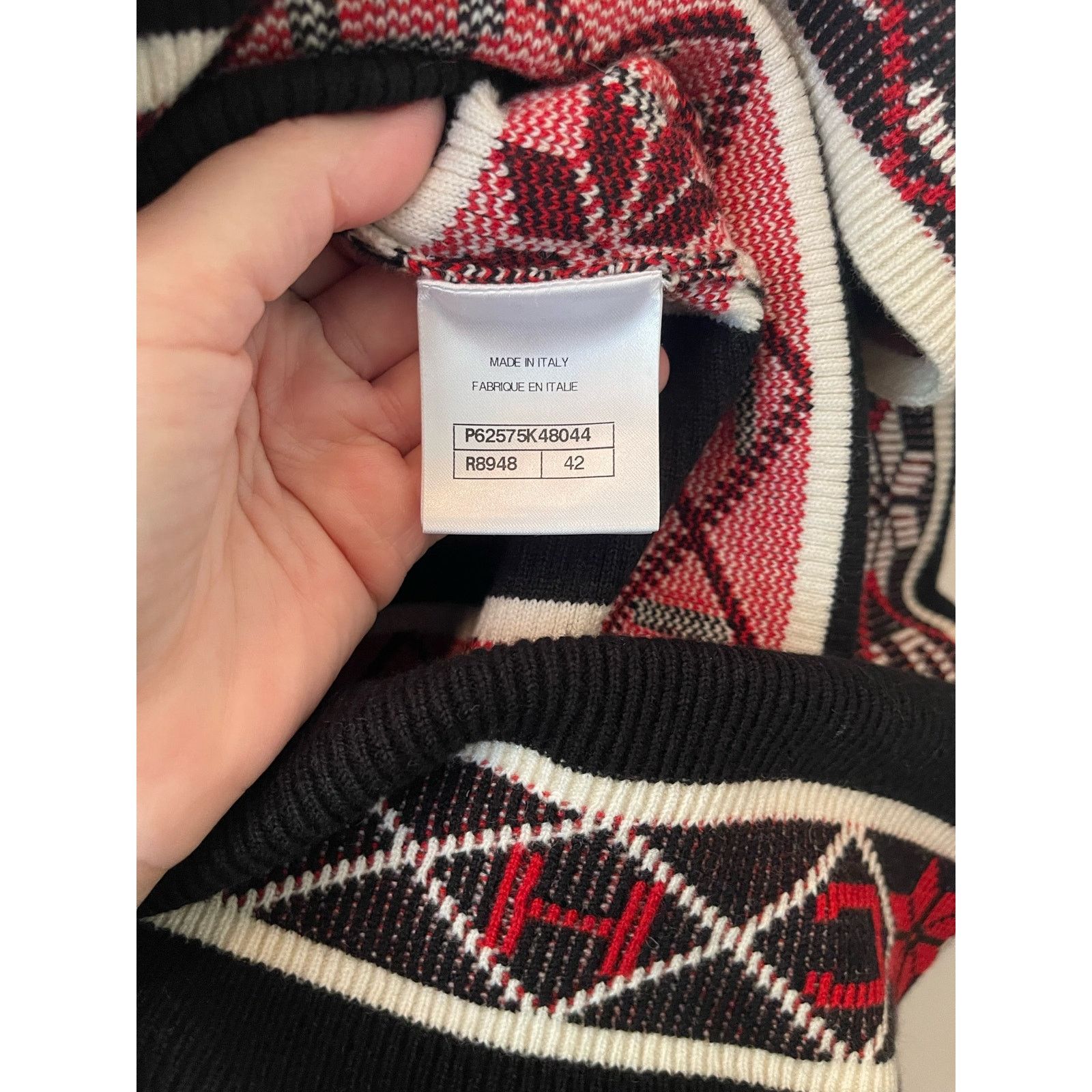 Chanel Chanel 2019 Runway Nordic Pattern Dress, NWT, Size: 42 Size L / US 10 / IT 46 - 11 Thumbnail