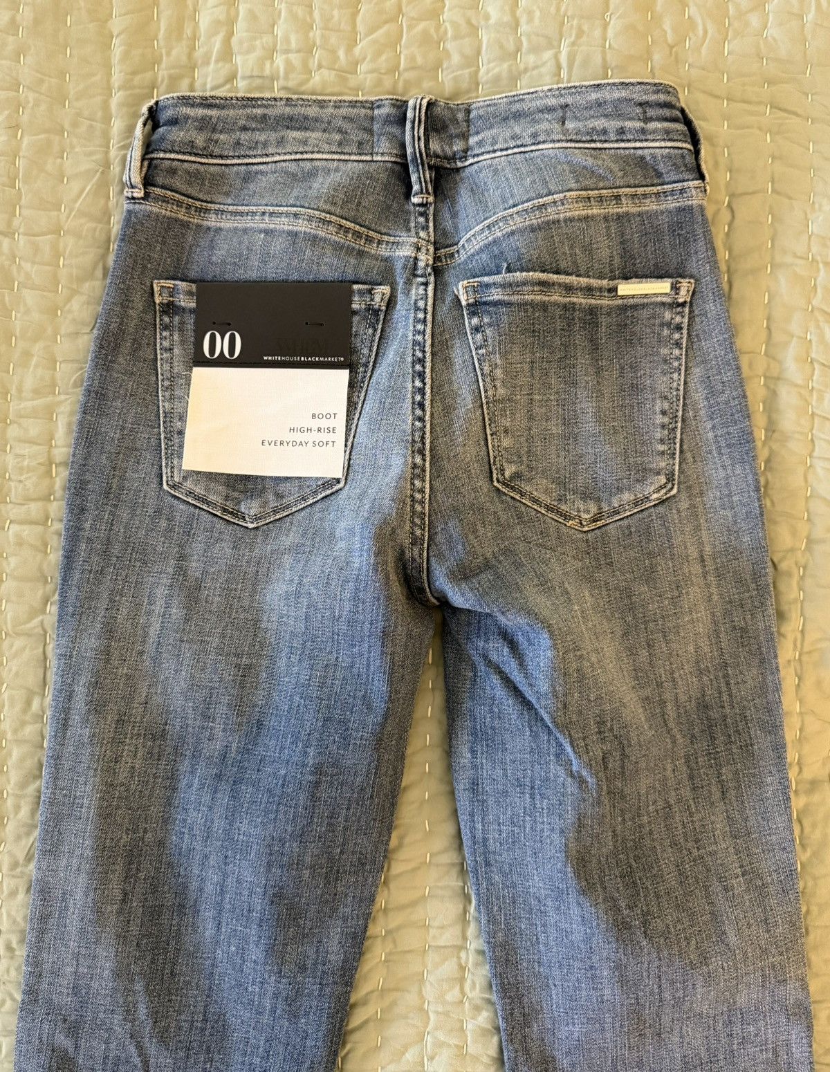 White House Black Market White House Black Market High-Rise Boot Cut Jeans 00R - NWT Size 24" / US 00 / IT 34 - 4 Thumbnail