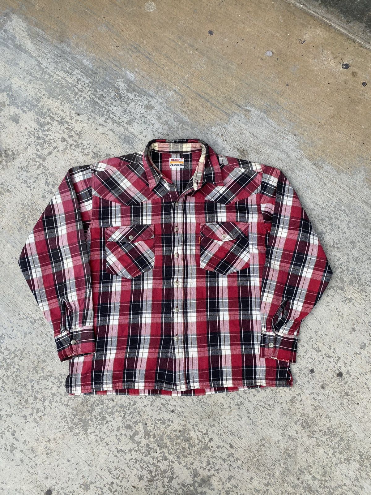Levi's Distressed Levis orange tab checker plaid flannel Size US M / EU 48-50 / 2 - 1 Thumbnail