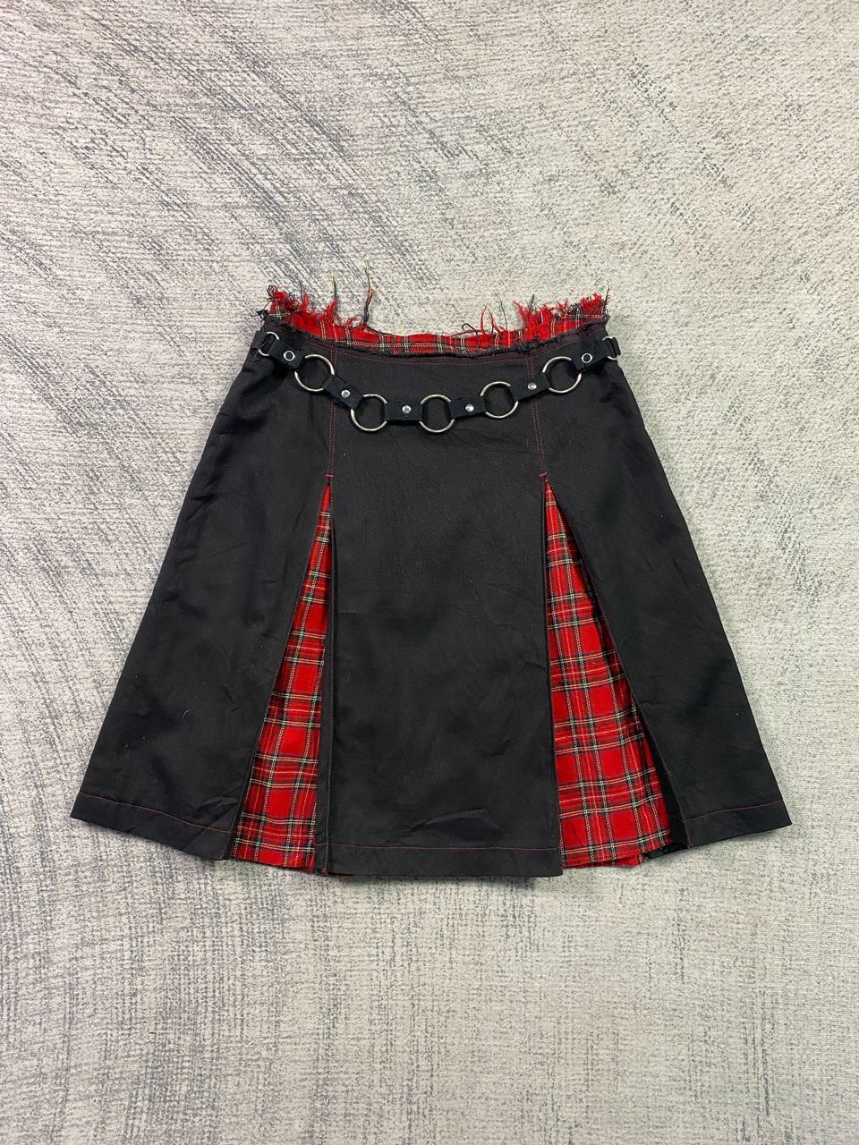 14th Addiction × Le Grande Bleu (L.G.B.) Punk Style Tartan Red Black Pleated Skirt Size 26" / US 2 / IT 38 - 1 Thumbnail