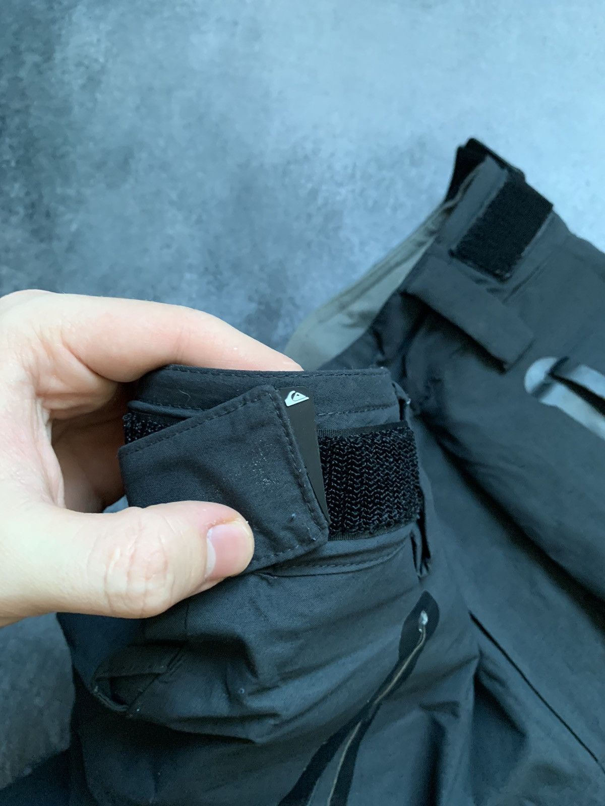 Goretex × Quiksilver Quiksilver GoreTex Cargo Snow Pants Skiwear Gorpcore Size US 33 - 15 Thumbnail