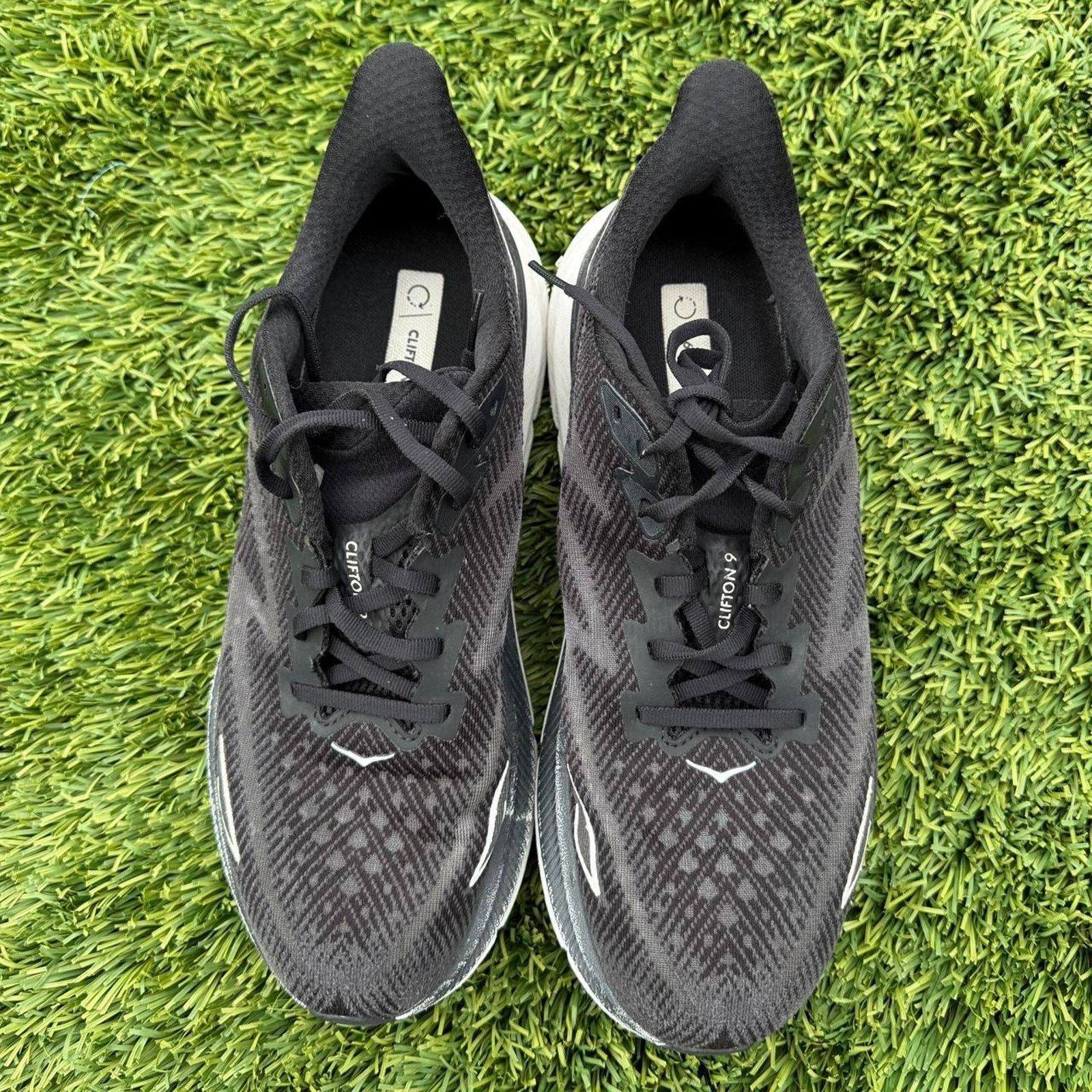 Hoka Hoka One Clifton 9 Running Trainers Black White Size US 10.5 Size US 10.5 / EU 43-44 - 2 Thumbnail