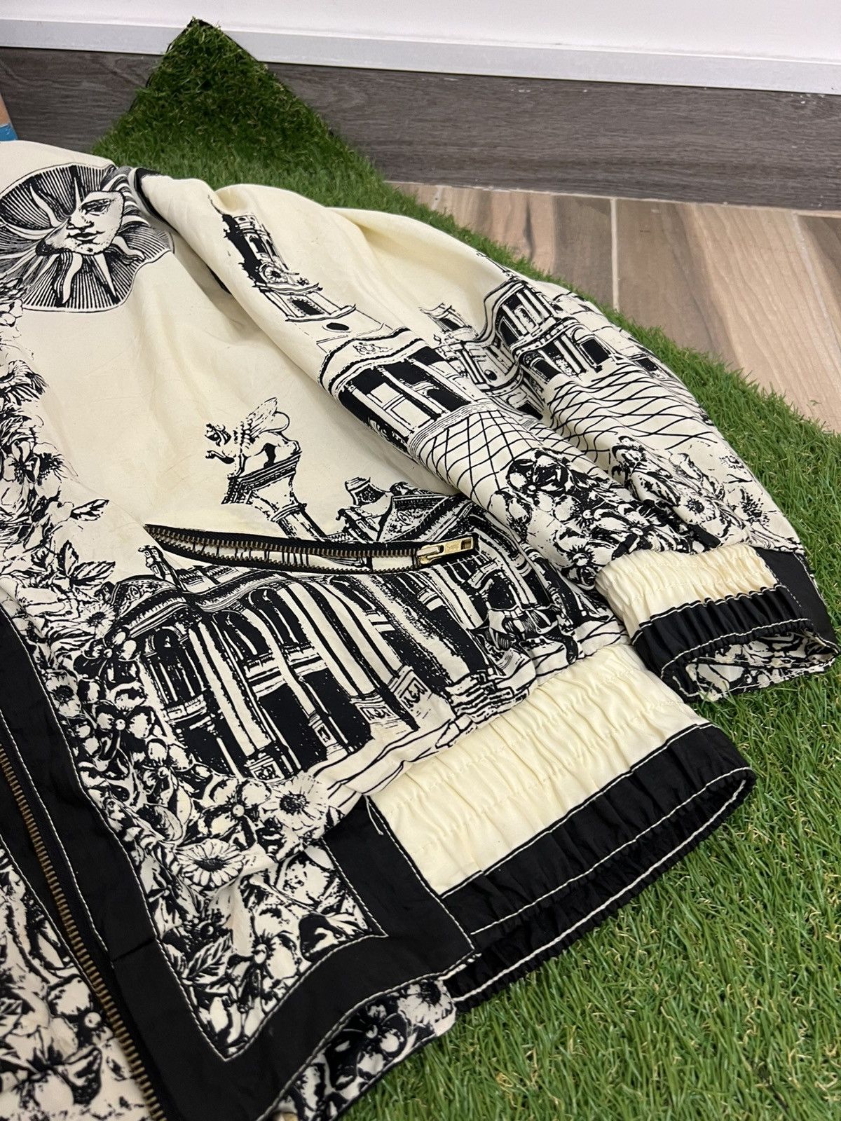 Vintage Printed Y2k Jpg Style Jacket 90s Japanese Brand