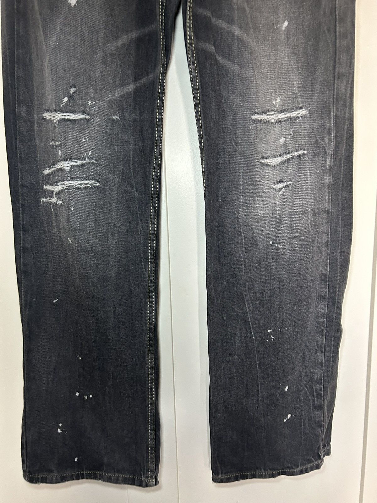 Dsquared2 Dsquared2 loose straight-cut distressed paint splatter jeans Size US 32 / EU 48 - 15 Thumbnail