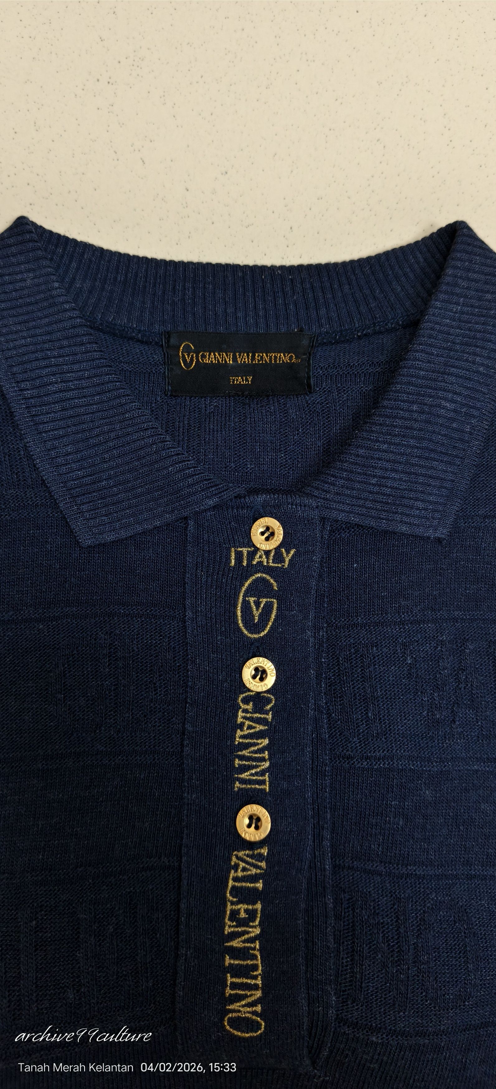Gianni Valentino Gianni Valentino Italy Monogram Embossed Knit Polo Shirt Size US M / EU 48-50 / 2 - 4 Thumbnail