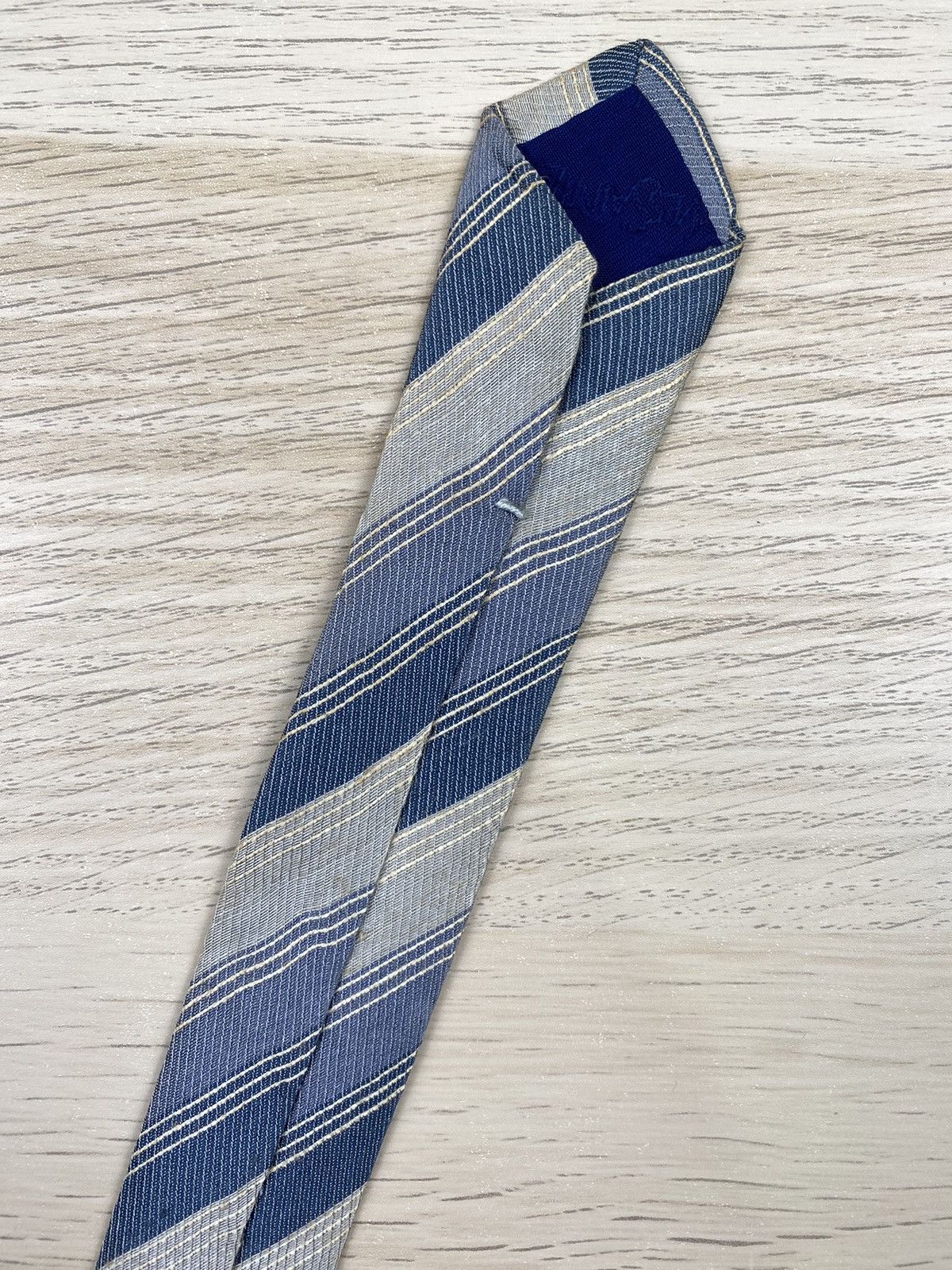 Vintage Yves Saint Laurent Silk Tie T68 Size ONE SIZE - 5 Thumbnail