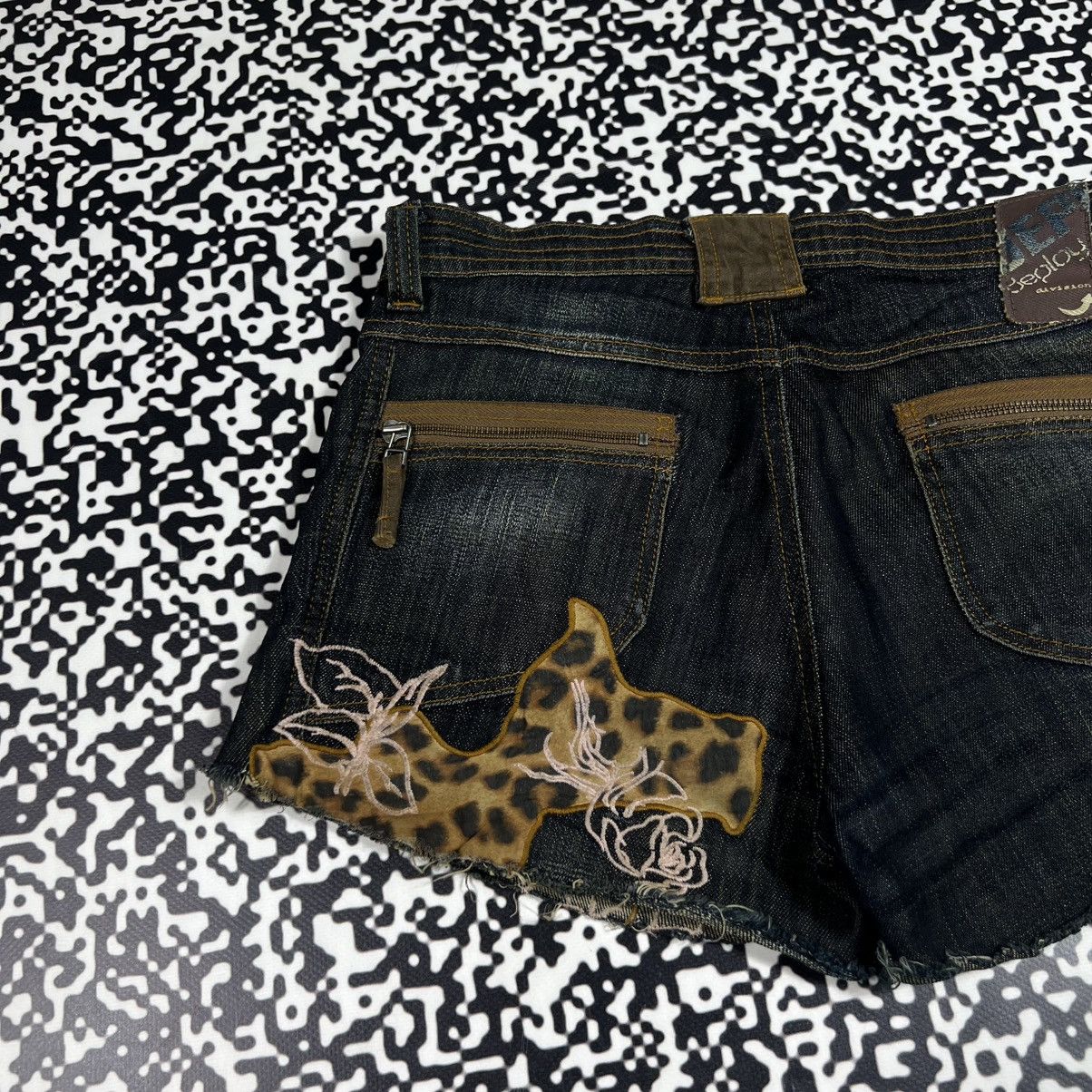 Japanese Brand Vintage Y2K Deplay Japanese Style Leopard Print Sexy Shorts Size 28" / US 6 / IT 42 - 11 Thumbnail
