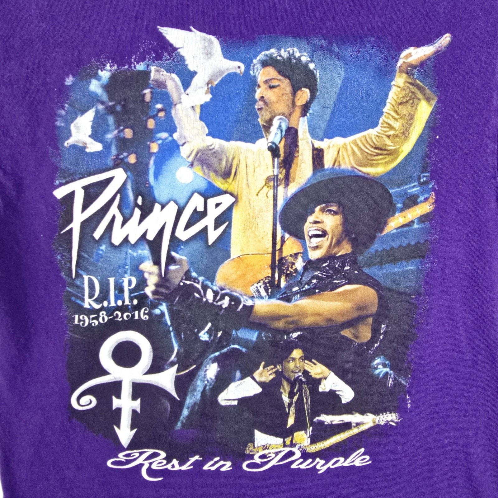 Gildan Prince RIP Rest In Purple Rain Shirt Adult Small Music Band Size US S / EU 44-46 / 1 - 7 Thumbnail