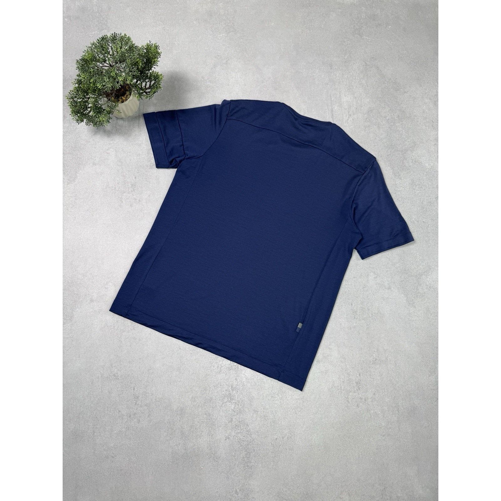 Rapha Rapha Men T Shirt Blue Merino Size L Cycling Tee Size US L / EU 52-54 / 3 - 15 Thumbnail