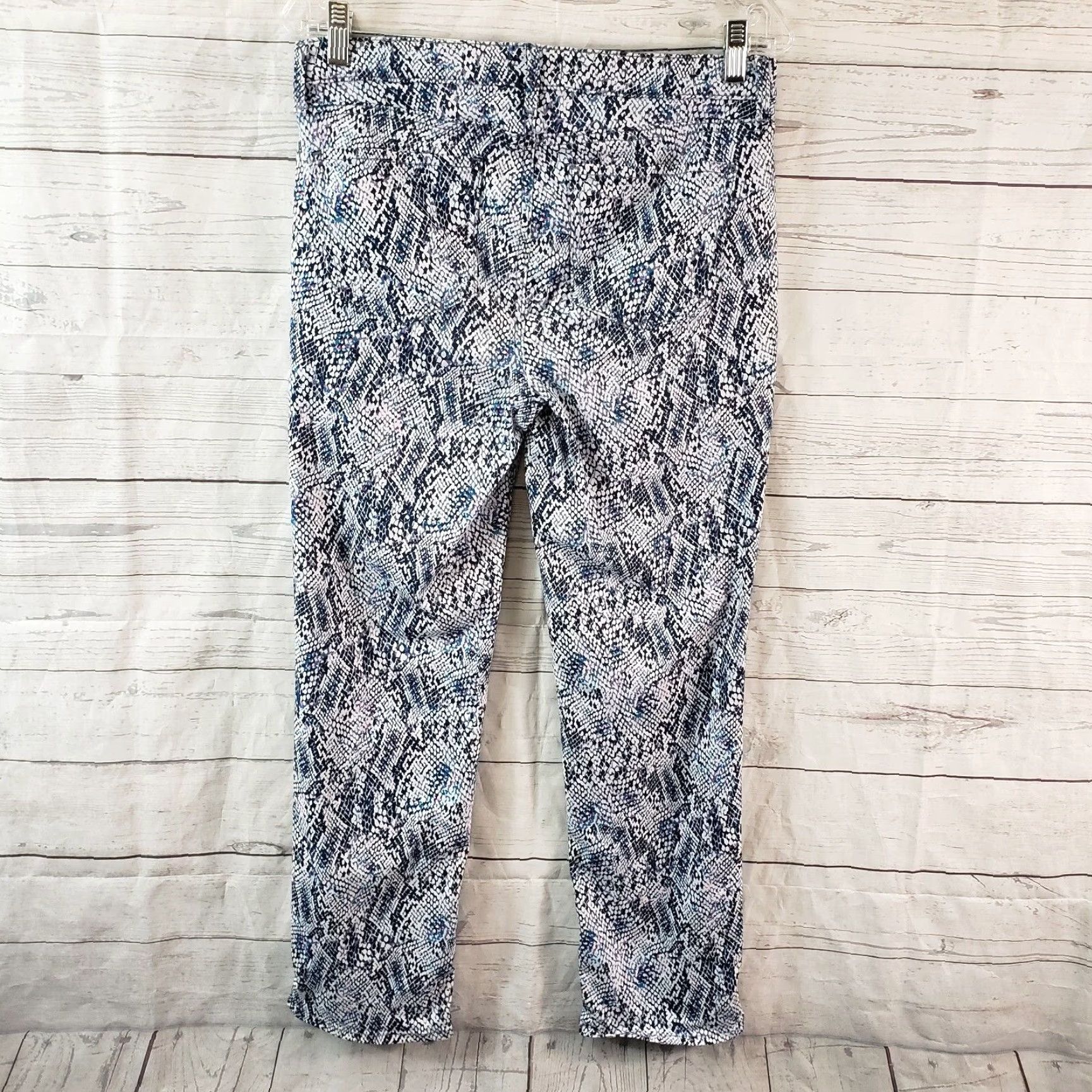 NYDJ NYDJ Womens Sheri Slim Cropped Jeans Sz 6 Blue Mid Rise Cropped Jeans Womens Purple Animal Print Nydj Sheri 26 Inseam 6 Women Size 28" / US 6 / IT 42 - 3 Thumbnail