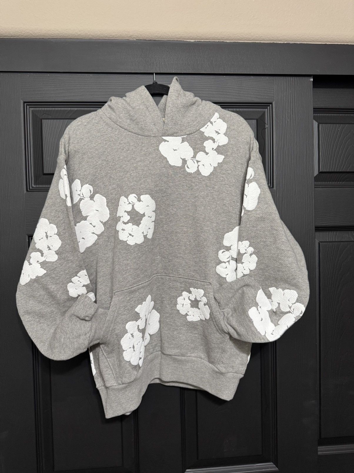DENIM TEARS Denim Tears Hoodie Gray Size S Size US S / EU 44-46 / 1 - 2 Thumbnail