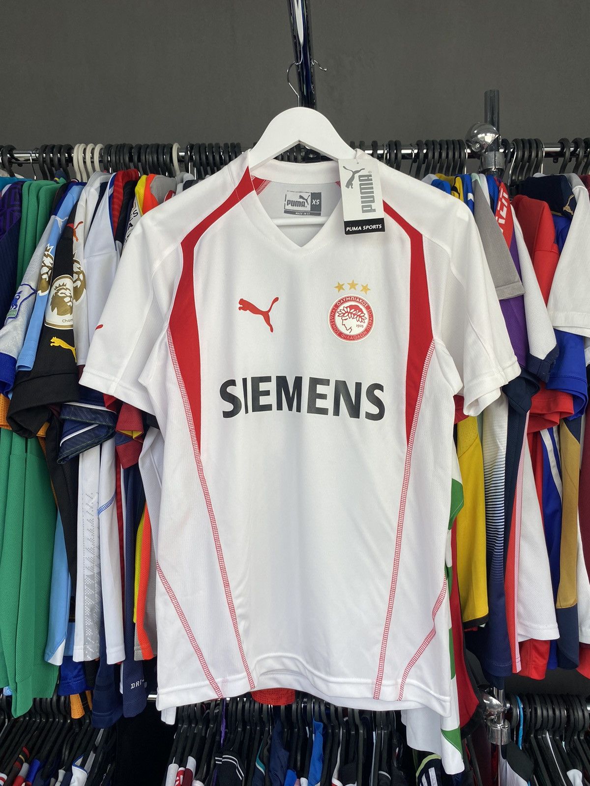Puma 2005/06 PUMA OLYMPIACOS THIRD SOCCER FOOTBALL JERSEY SHIRT Size US XS / EU 42 / 0 - 1 Thumbnail