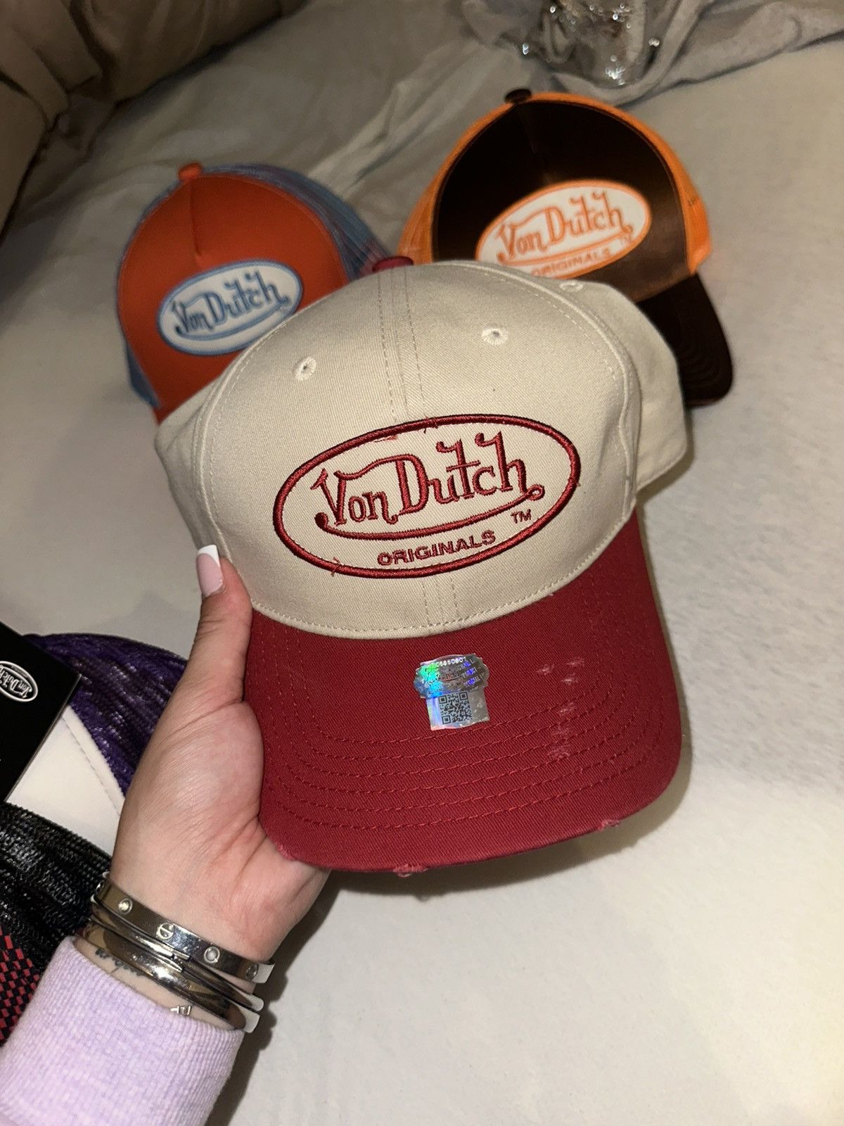 Von Dutch Von Dutch Trucker Hat Beige/Red Size ONE SIZE - 1 Thumbnail