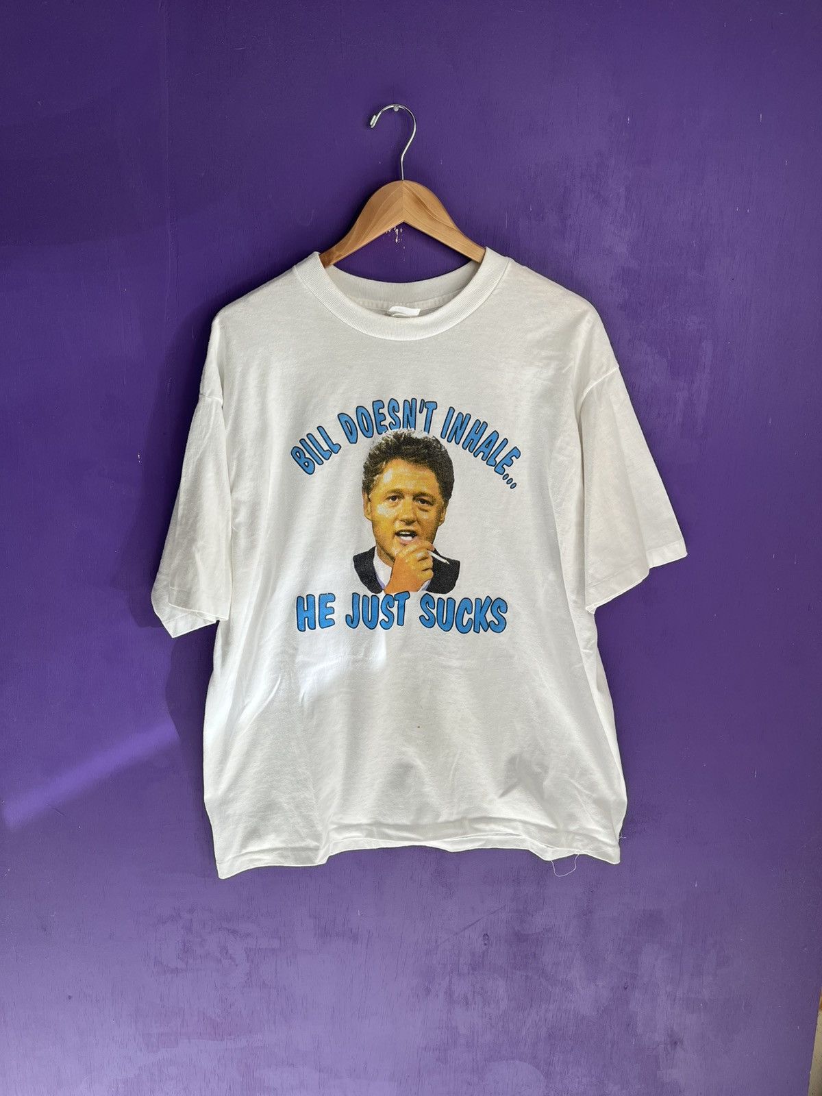 Vintage Vintage 90s Bill Clinton he just sucks t-shirt Size US XL / EU 56 / 4 - 1 Thumbnail
