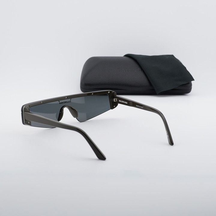 Balenciaga Balenciaga BB0003S 012 Sunglasses Brown Shield Frame Size ONE SIZE - 10 Thumbnail