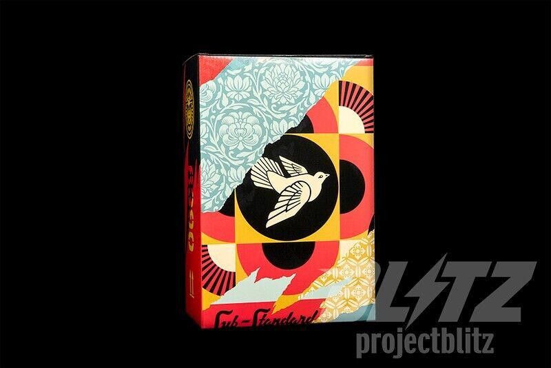 Medicom Toy BEARBRICK SHEPARD FAIREY OBEY DESIGNERCON 100% & 400% SET Size ONE SIZE - 3 Thumbnail