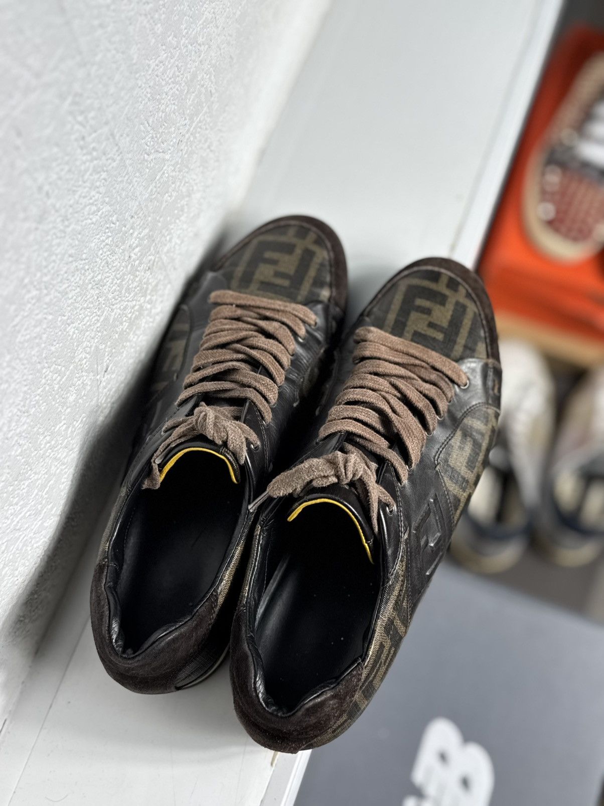 Fendi Fendi Monogram Luxury Leather Low Shoes Sneakers Size US 10 Size US 10 / EU 43 - 13 Thumbnail