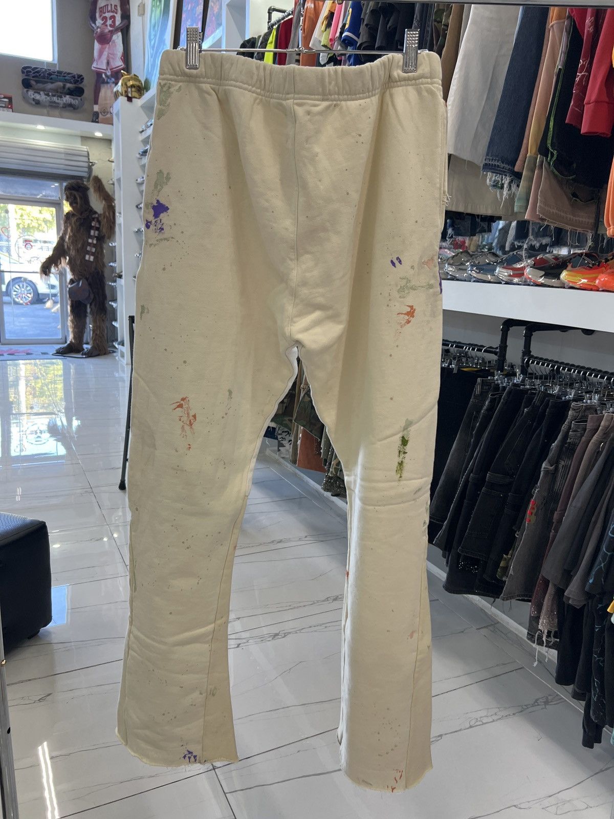 Gallery Dept. Gallery Dept Painted Flare Sweatpants White Size US 34 / EU 50 - 3 Thumbnail