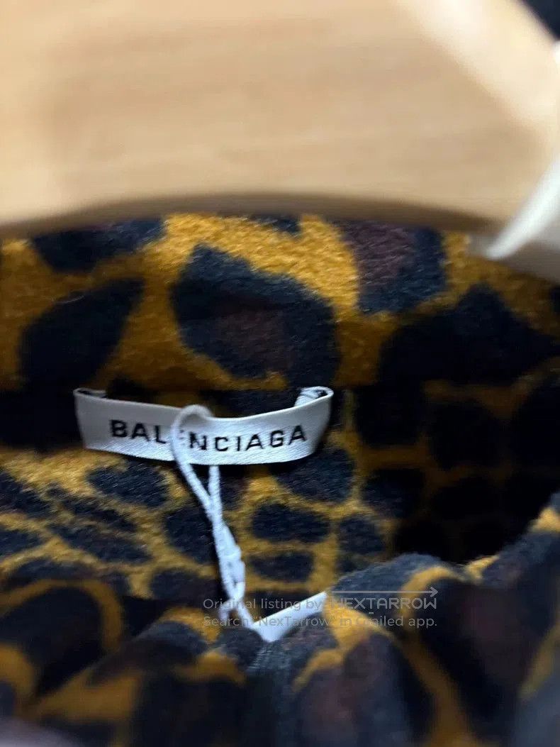 Balenciaga Balenciaga Leopard Print Zip Jacket. Size US XS / EU 42 / 0 - 4 Thumbnail