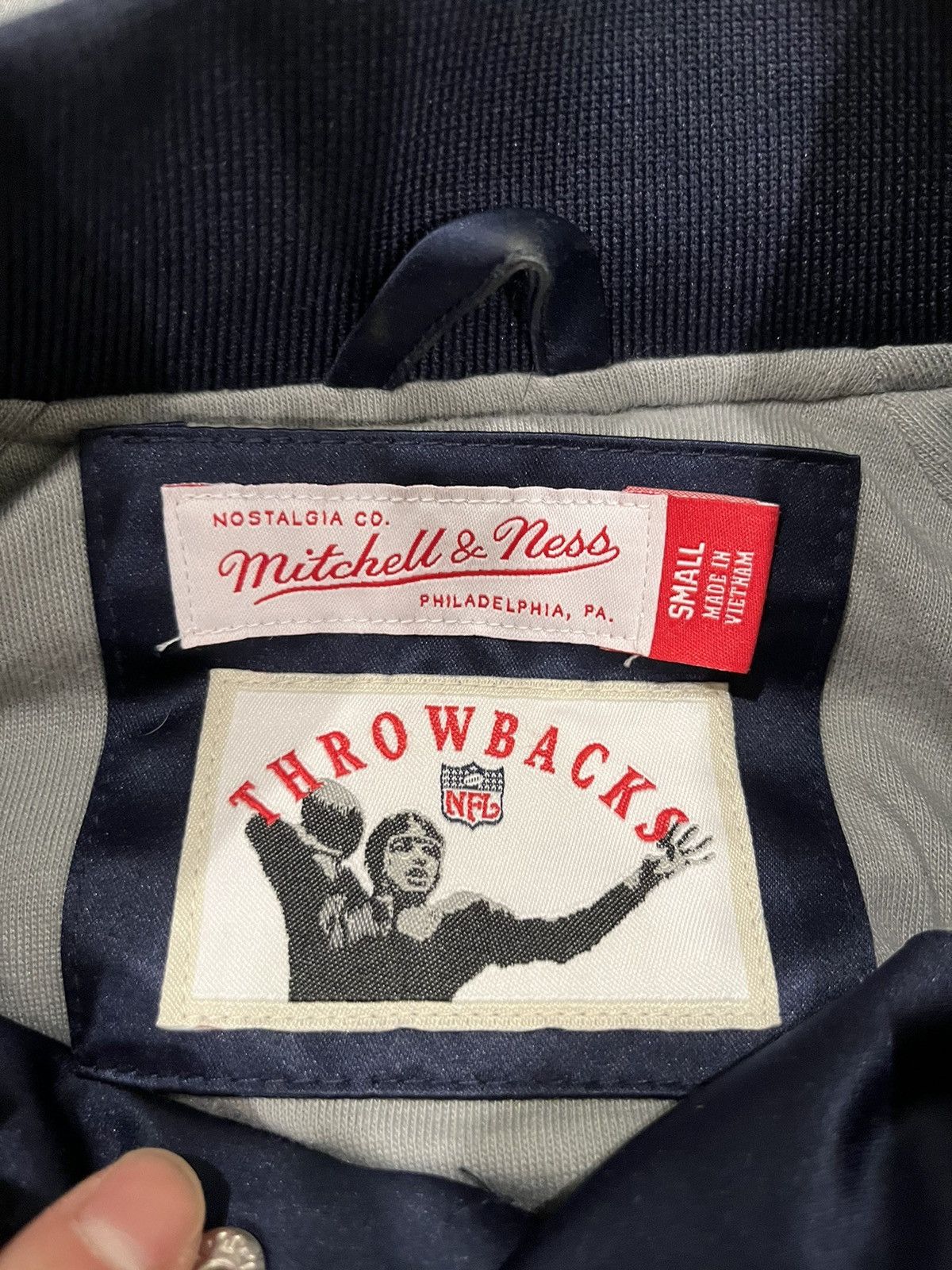 Mitchell & Ness Mitchell and Ness Satin Jacket Cowboys Size US S / EU 44-46 / 1 - 3 Thumbnail