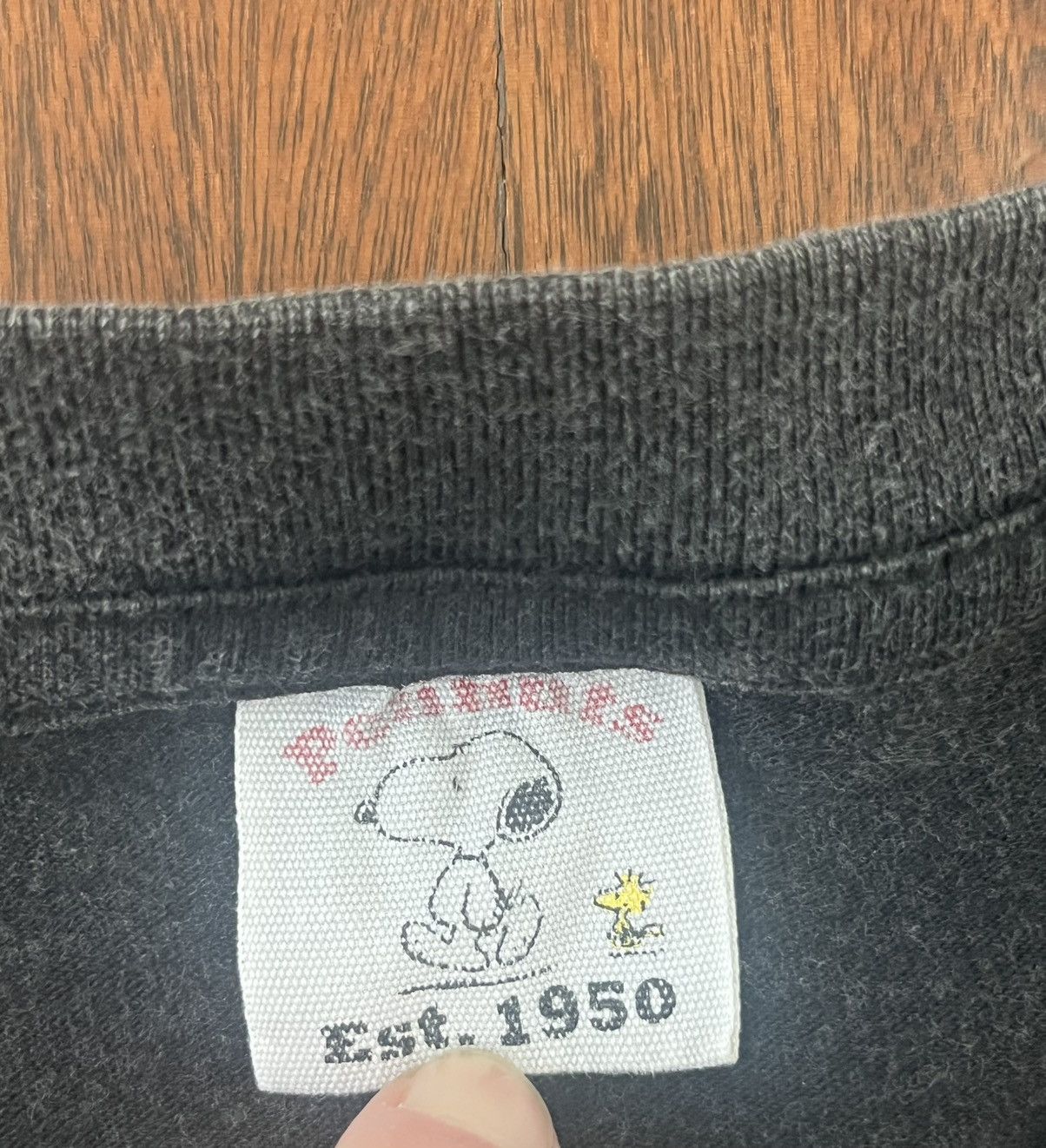 Peanuts Peanuts Snoopy Streetwear Sit Crop Top Size M / US 6-8 / IT 42-44 - 5 Thumbnail