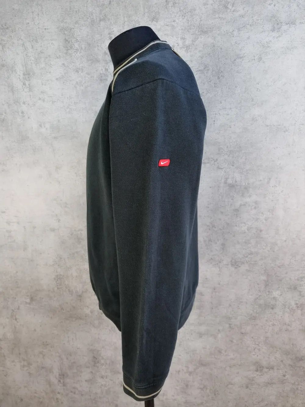 Nike × Vintage 90s Faded NIKE Spell Out Logo Vintage Sweatshirt Size US L / EU 52-54 / 3 - 11 Thumbnail