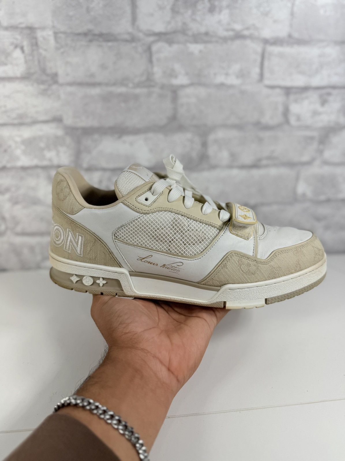 Louis Vuitton Louis Vuitton Trainers Size 11US Size US 11 / EU 44 - 7 Thumbnail
