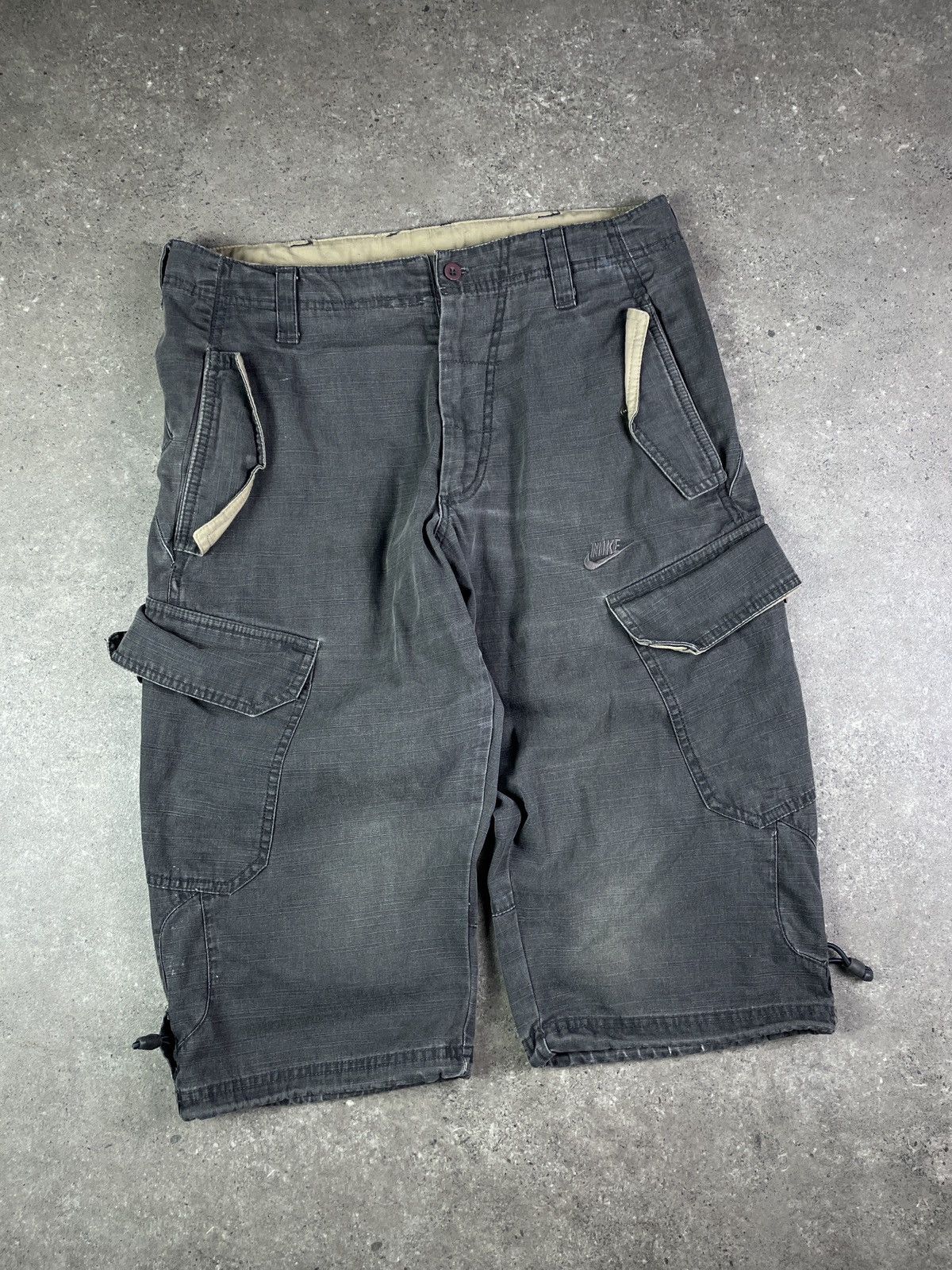Nike × Vintage Vintage Y2K Nike Cargo Shorts jorts Size US 32 / EU 48 - 1 Thumbnail