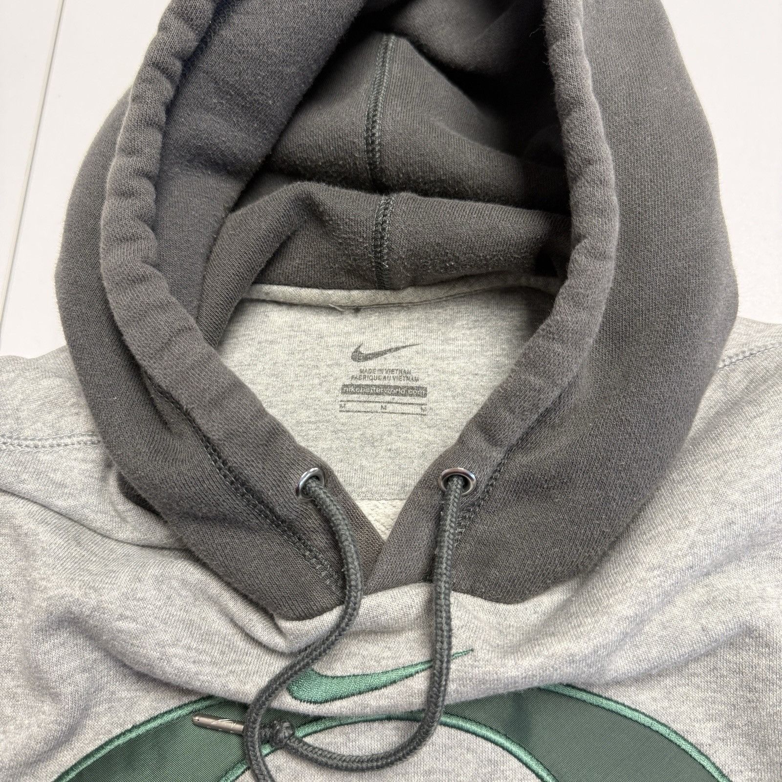 Nike University of Oregon Ducks Nike Center Swoosh Hoodie Sweatsh Size US M / EU 48-50 / 2 - 7 Thumbnail