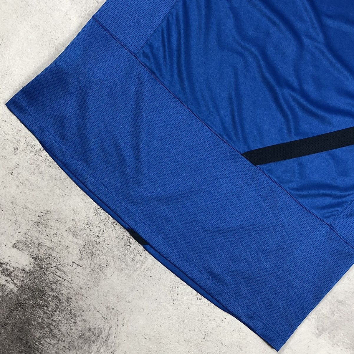 Nike Everton 2012-2013 Nike Training Jersey Size US L / EU 52-54 / 3 - 18 Thumbnail