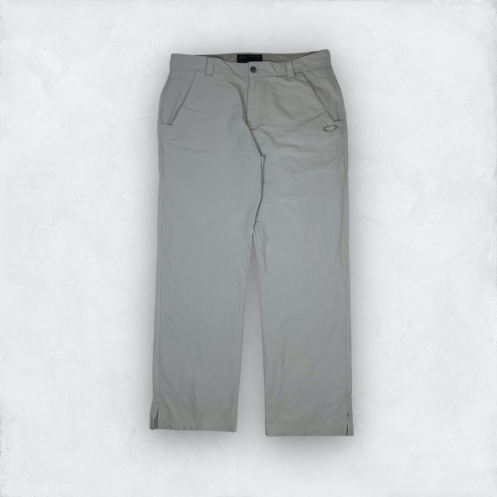Oakley × Vintage Oakley Men's Gray Nylon Stretch Golf Chino Pants 36W X 32L Size US 36 / EU 52 - 1 Thumbnail