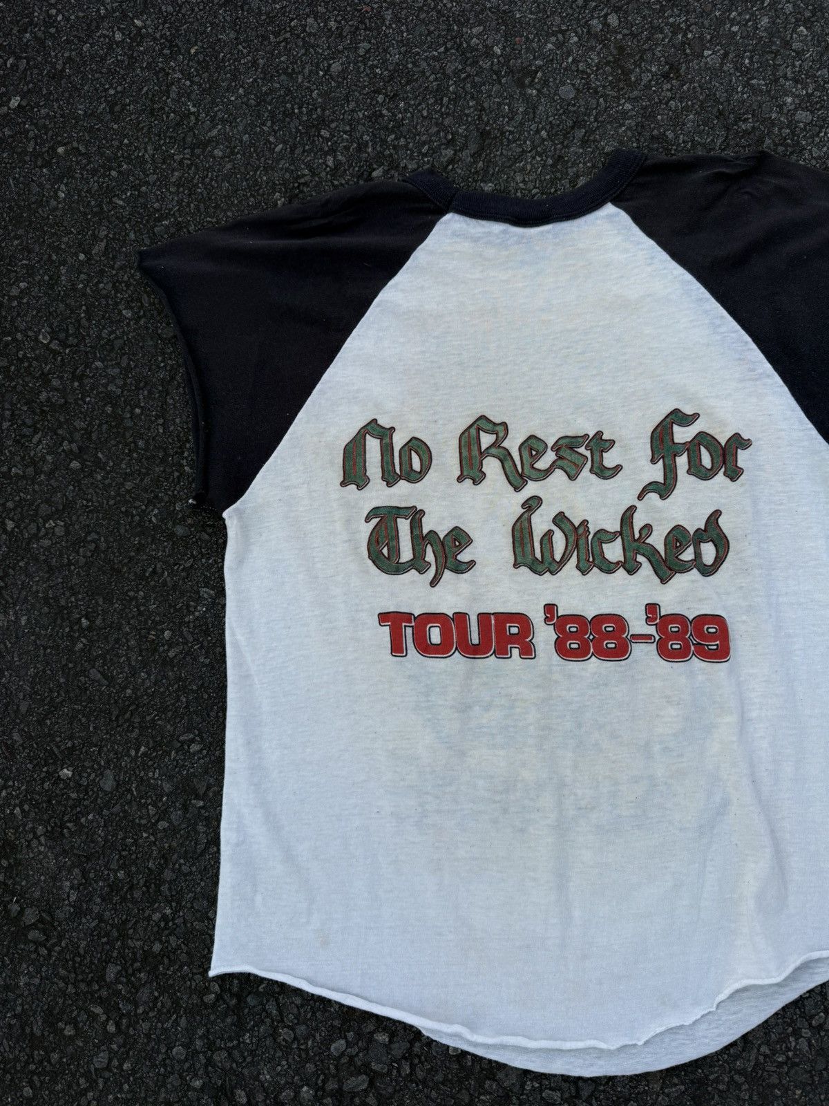 Ozzy Osbourne × Vintage 80’s RARE Ozzy Osbourne Concert tour t shirt 88’-89’ Size US L / EU 52-54 / 3 - 6 Thumbnail
