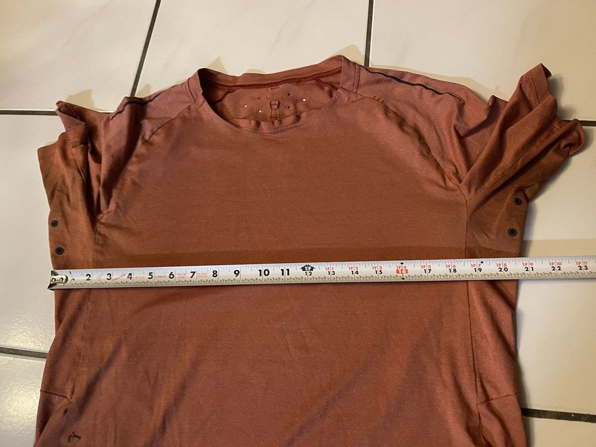 Lululemon LULULEMON Men's Orange Textured Training Shirt Men's Large Size US L / EU 52-54 / 3 - 7 Thumbnail