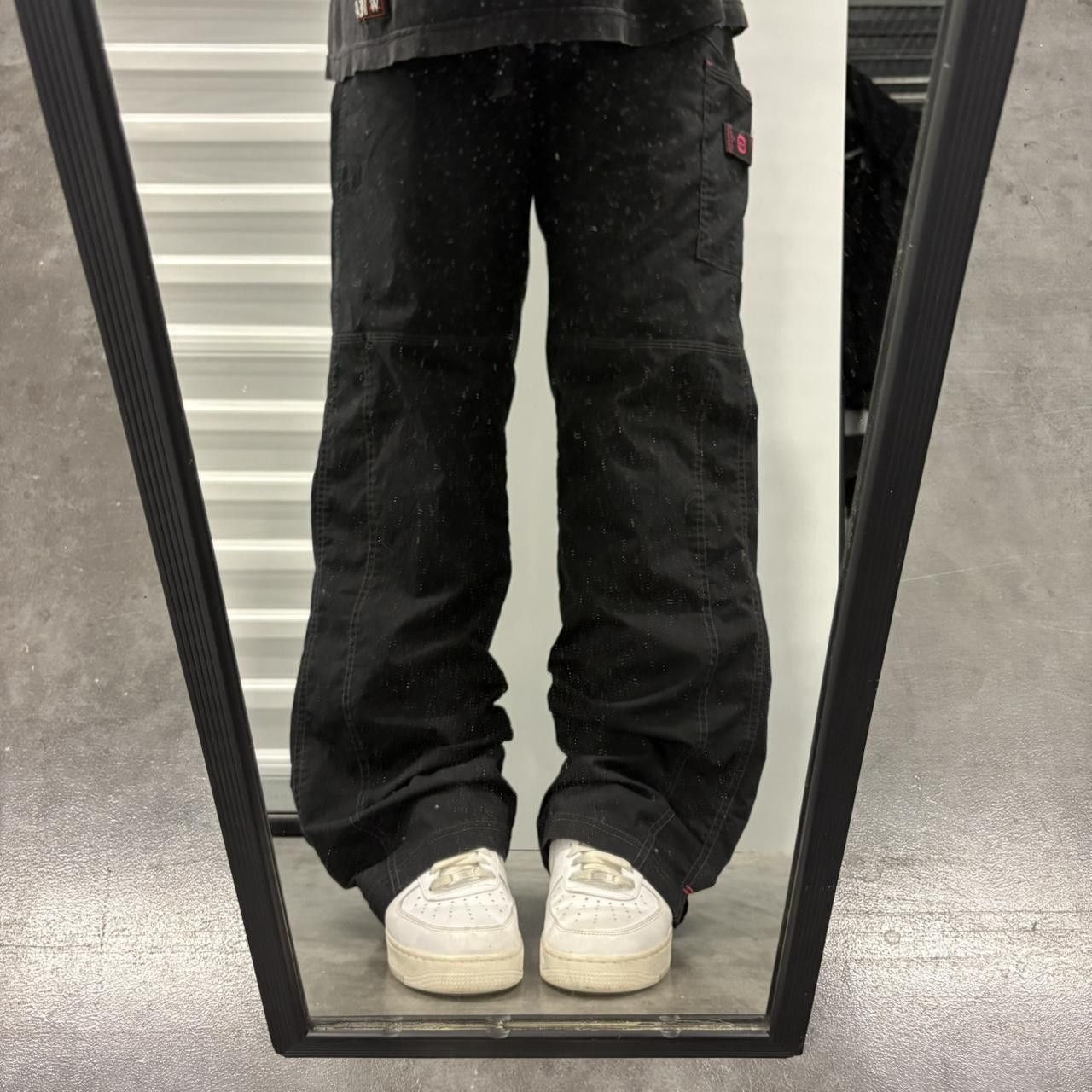 Vintage Crazy Vintage Y2K/2000s Baggy Wideleg Black with pink accents sweatpants! Size US 34 / EU 50 - 1 Thumbnail