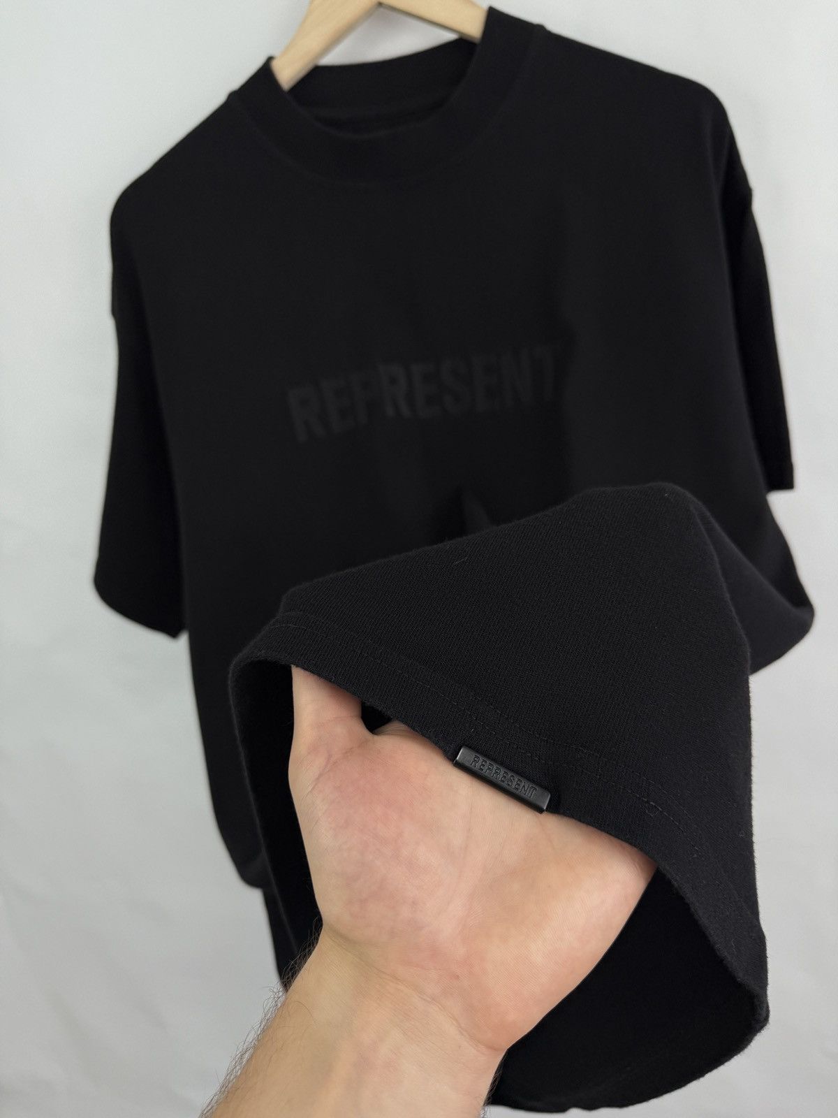 Represent Clo. Y2K Represent T-Shirt Rare Retro Hype Size US M / EU 48-50 / 2 - 6 Thumbnail