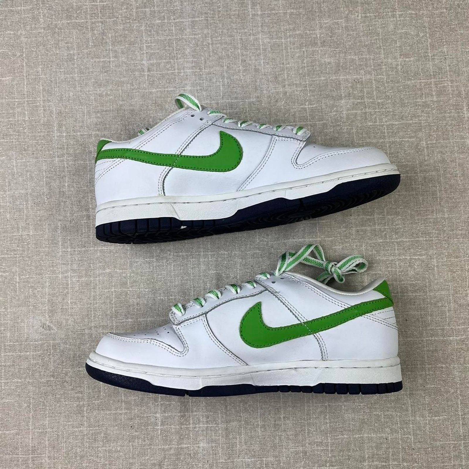 Nike 2006 Nike Dunk Low “Green Bean” Size US 6.5 / IT 36.5 - 4 Thumbnail