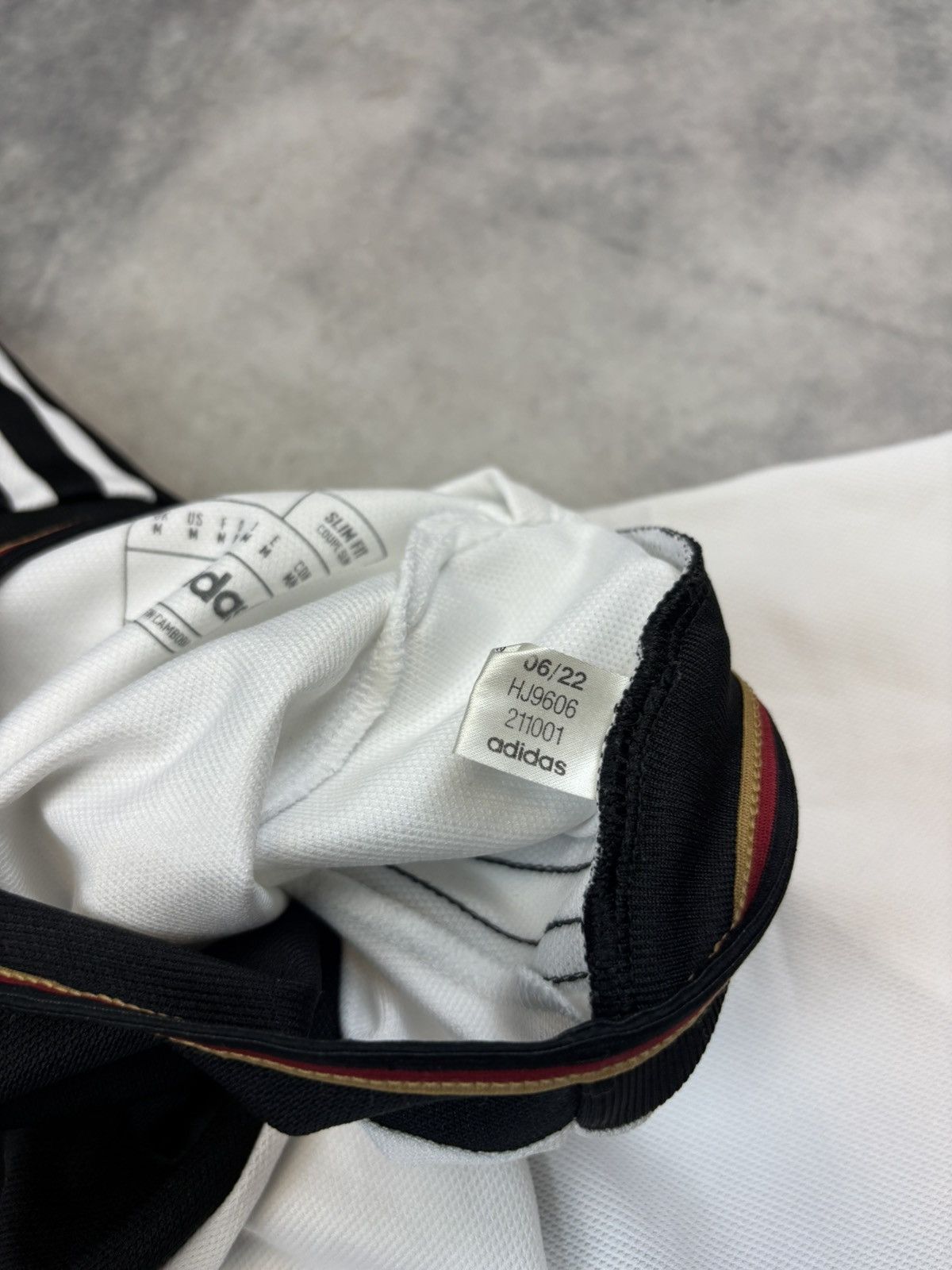 Adidas Adidas Germany 2022 soccer jersey blokecore drip drill y2k Size US M / EU 48-50 / 2 - 5 Thumbnail