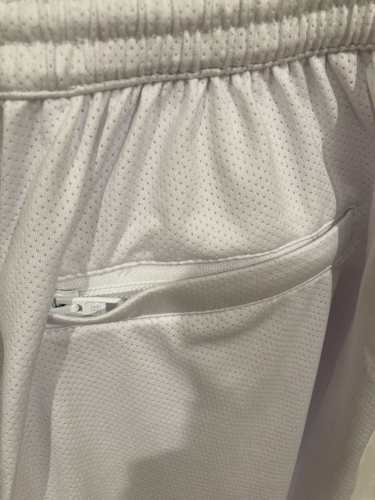 Vetements Balenciaga oversized basketball short trunks Size US 29 - 6 Thumbnail