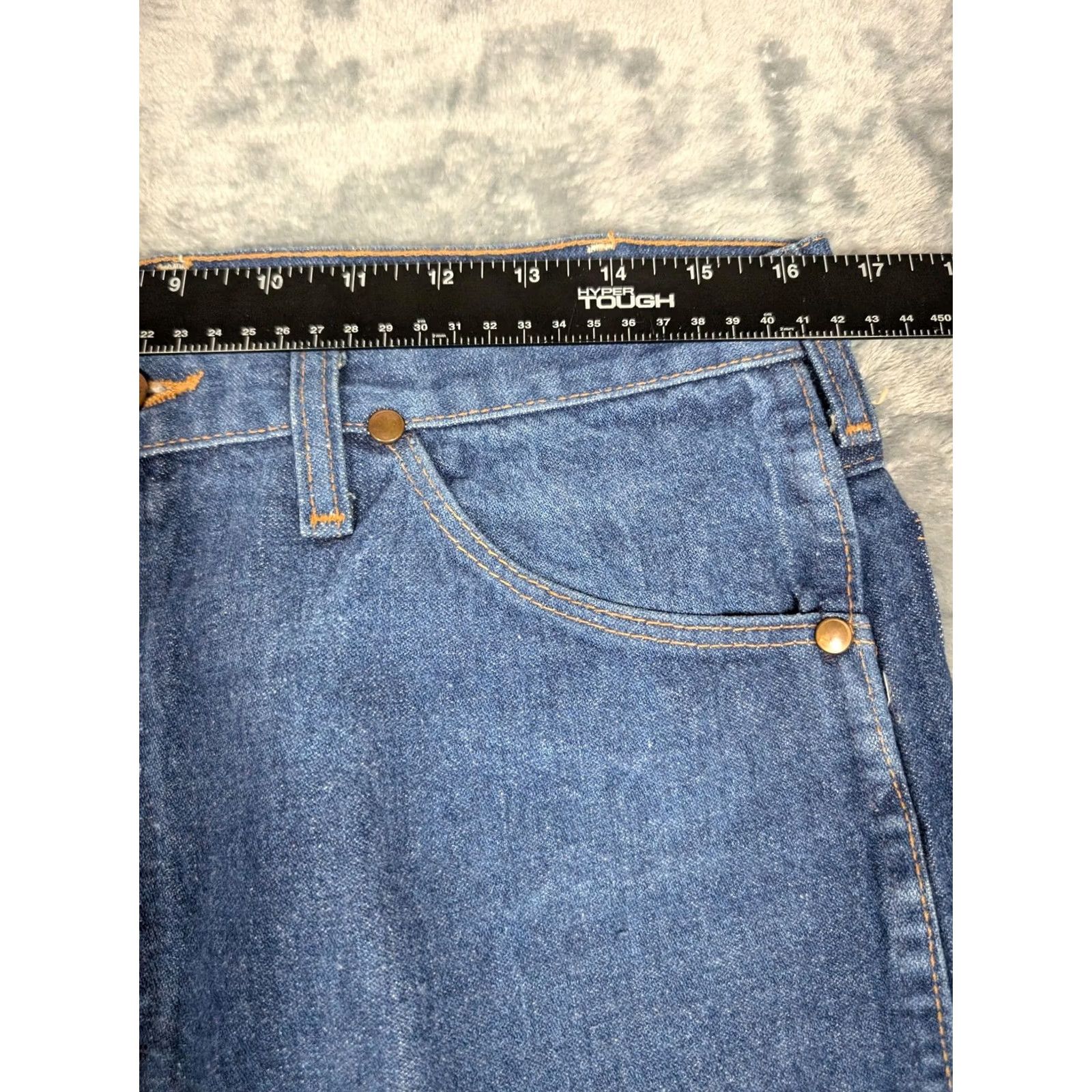 Wrangler Vintage Wrangler Jeans Mens 34x36 Blue 936PWD Cowboy Cut Western Straight Denim Cotton Five Pocket Zip Drive: USA Made - 1990s Style Mens Jeans Size US 34 / EU 50 - 2 Thumbnail