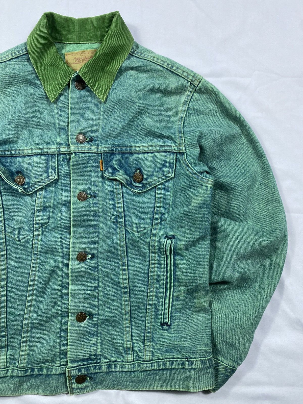 Levi's Vintage Clothing Vintage Levi's Denim Jacket Corduroy Collar Size US M / EU 48-50 / 2 - 2 Thumbnail