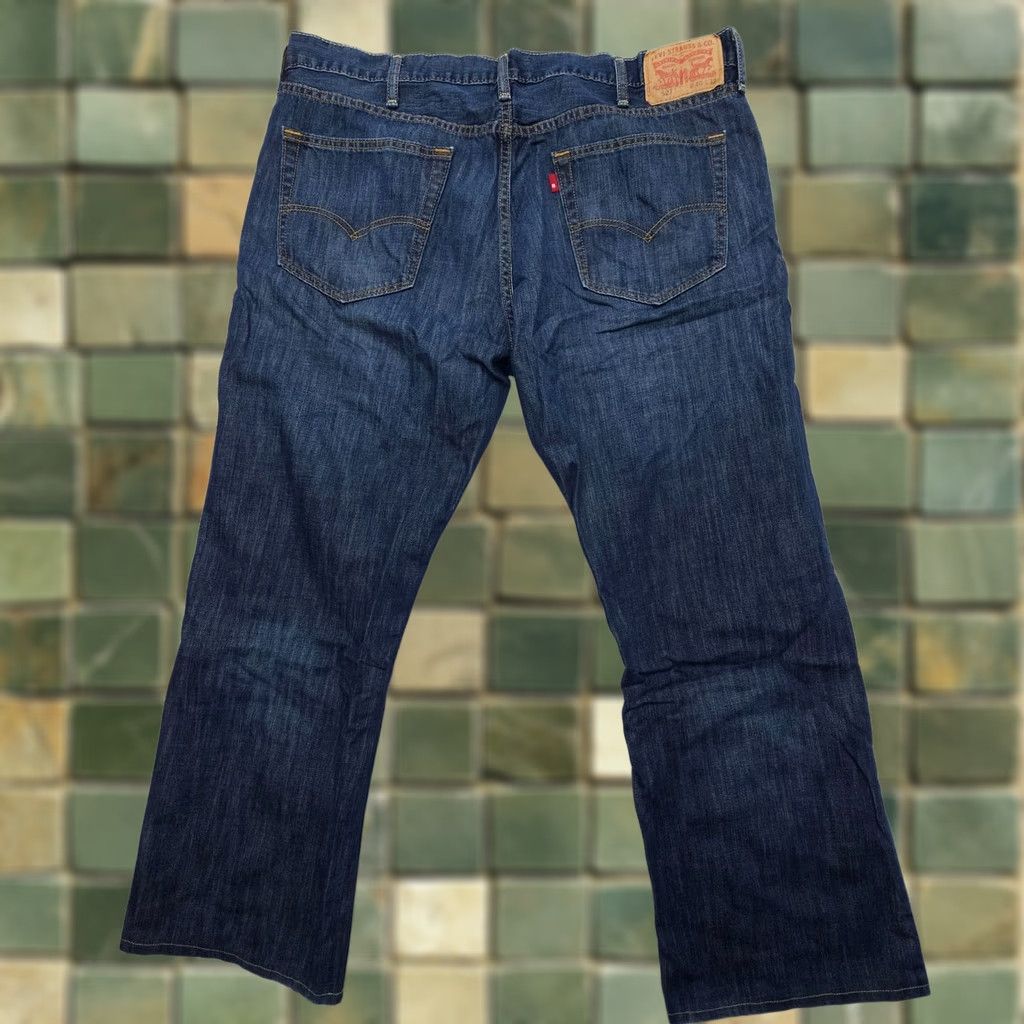 Levi's Levi's 527 Jeans Mens 40 x 28 Inseam Bootcut Denim Dark Wash Blue Regular Pocket 5-Pocket Design Vintage No Capable? Size US 40 / EU 56 - 1 Thumbnail