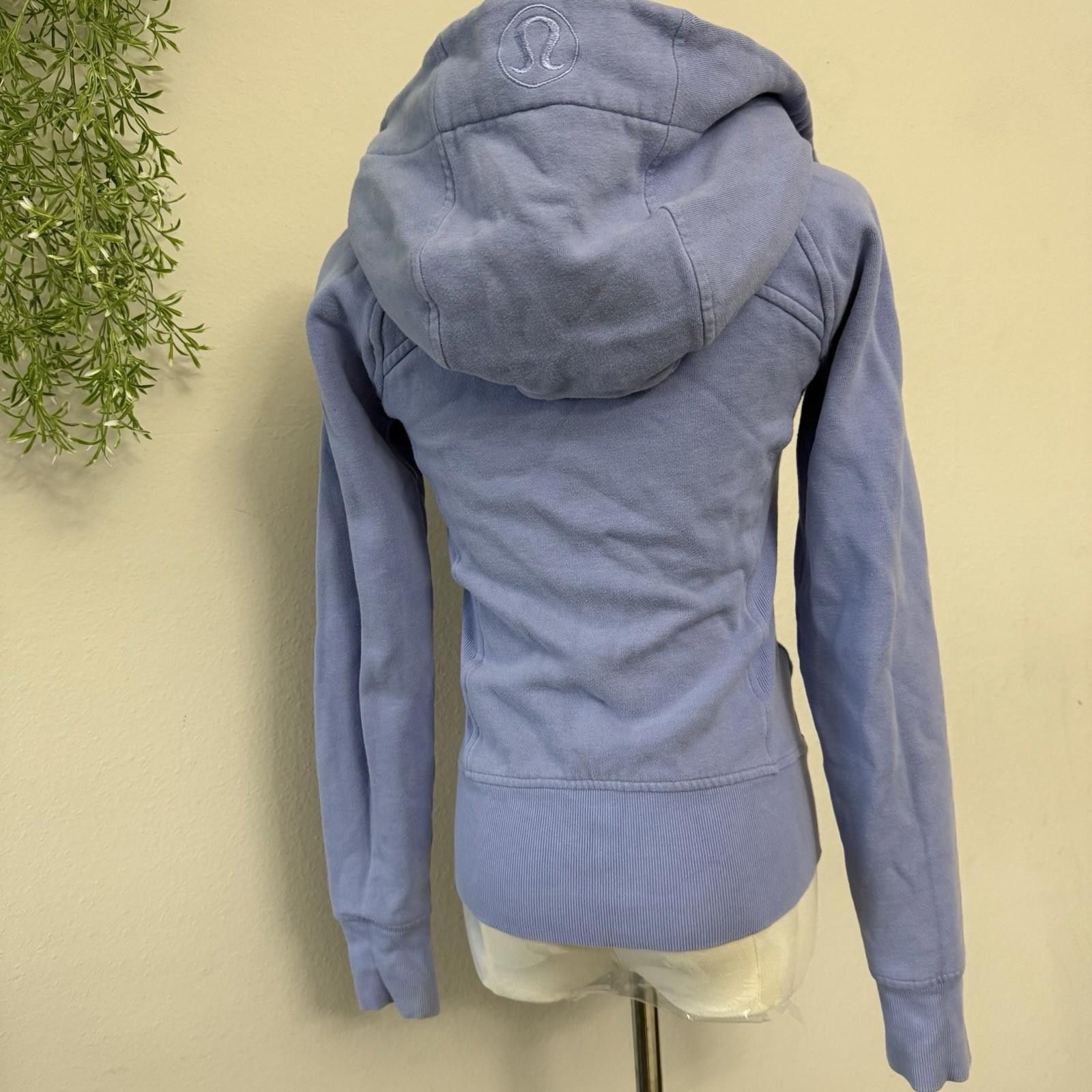 Lululemon Lululemon Scuba Lavander Hoodie Size 2 Size XS / US 0-2 / IT 36-38 - 5 Thumbnail