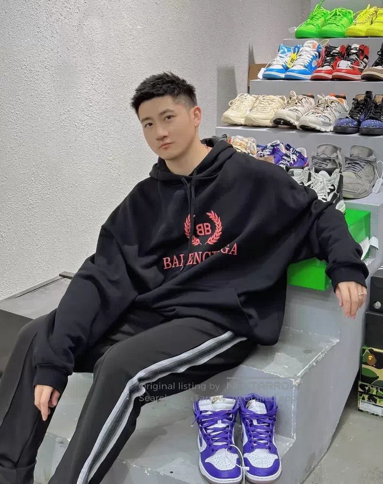 Balenciaga Balenciaga sweatshirt Size US M / EU 48-50 / 2 - 7 Thumbnail
