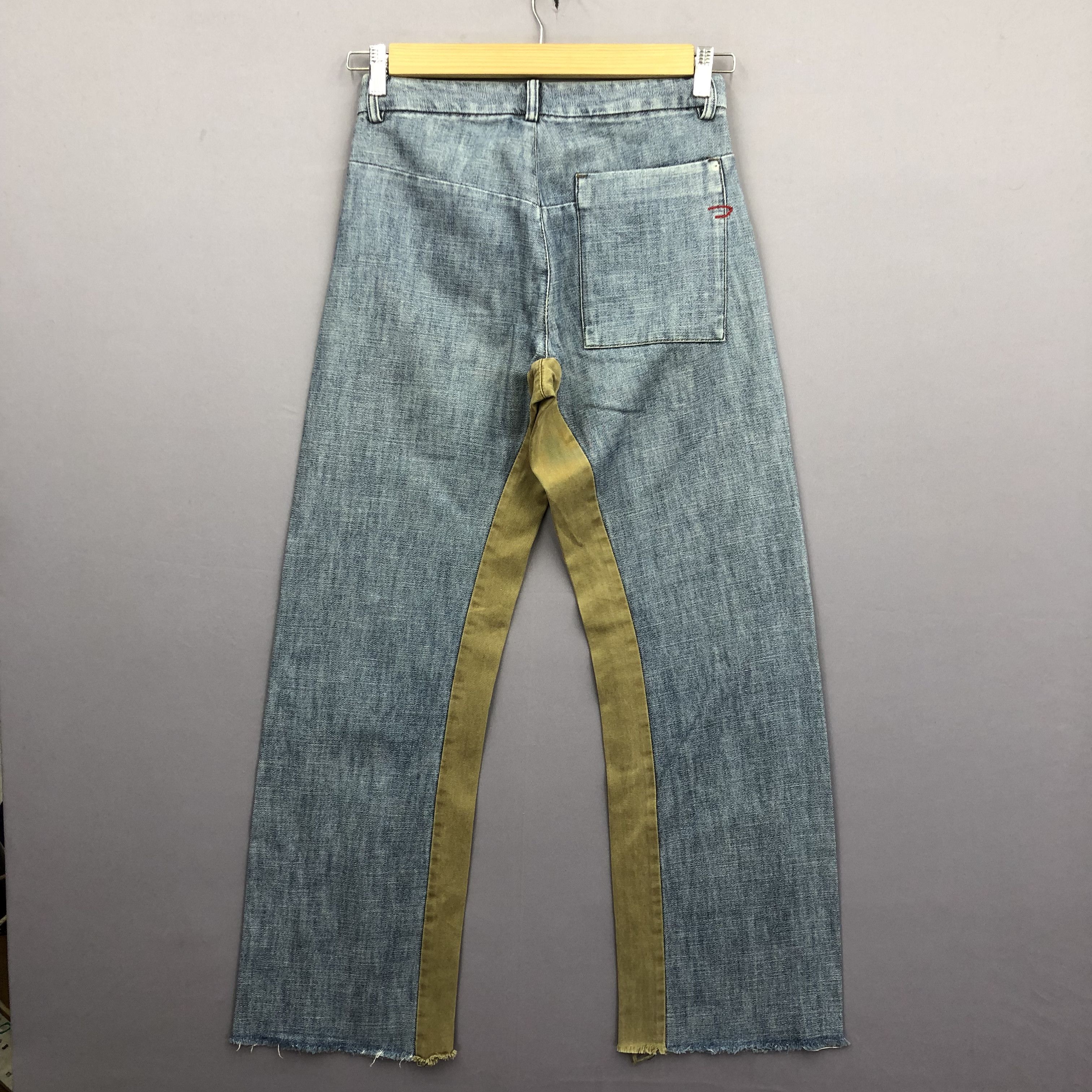 Diesel Vintage 90s Diesel Light Wash Jeans Diesel Hype Faded Denim Size 28" / US 6 / IT 42 - 2 Thumbnail