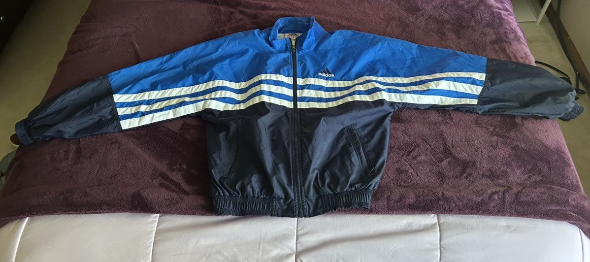 Adidas Vintage 90s Adidas Nylon Track Jacket S (Fits M) Blue Retro Size US S / EU 44-46 / 1 - 1 Thumbnail