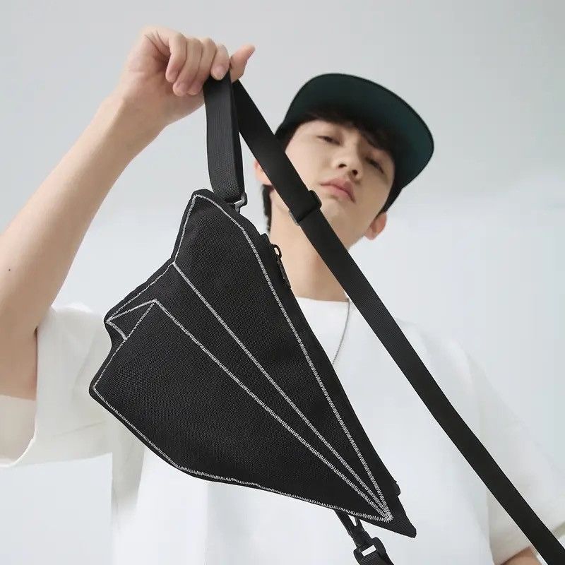 Japanese Brand Fashion y2k contrast thread fanny pack grunge shoulder bag Size ONE SIZE - 7 Thumbnail