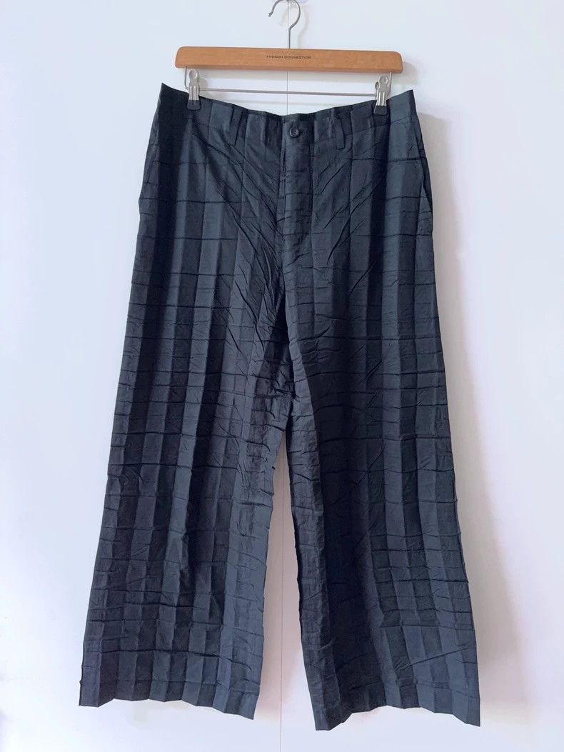 Issey Miyake Issey Miyake size:M Black classic pleated wide-leg pants Size 22" - 1 Thumbnail