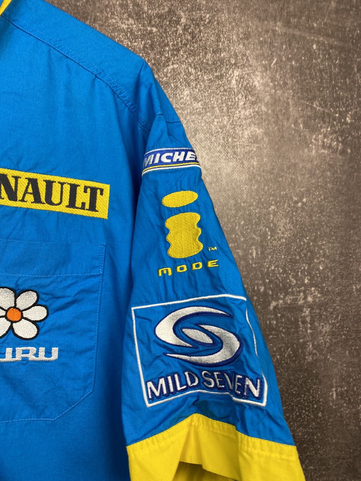 Puma Vintage Puma Renault Button Ups Shirt Racing Big Logo Y2K 90 Size US L / EU 52-54 / 3 - 7 Thumbnail