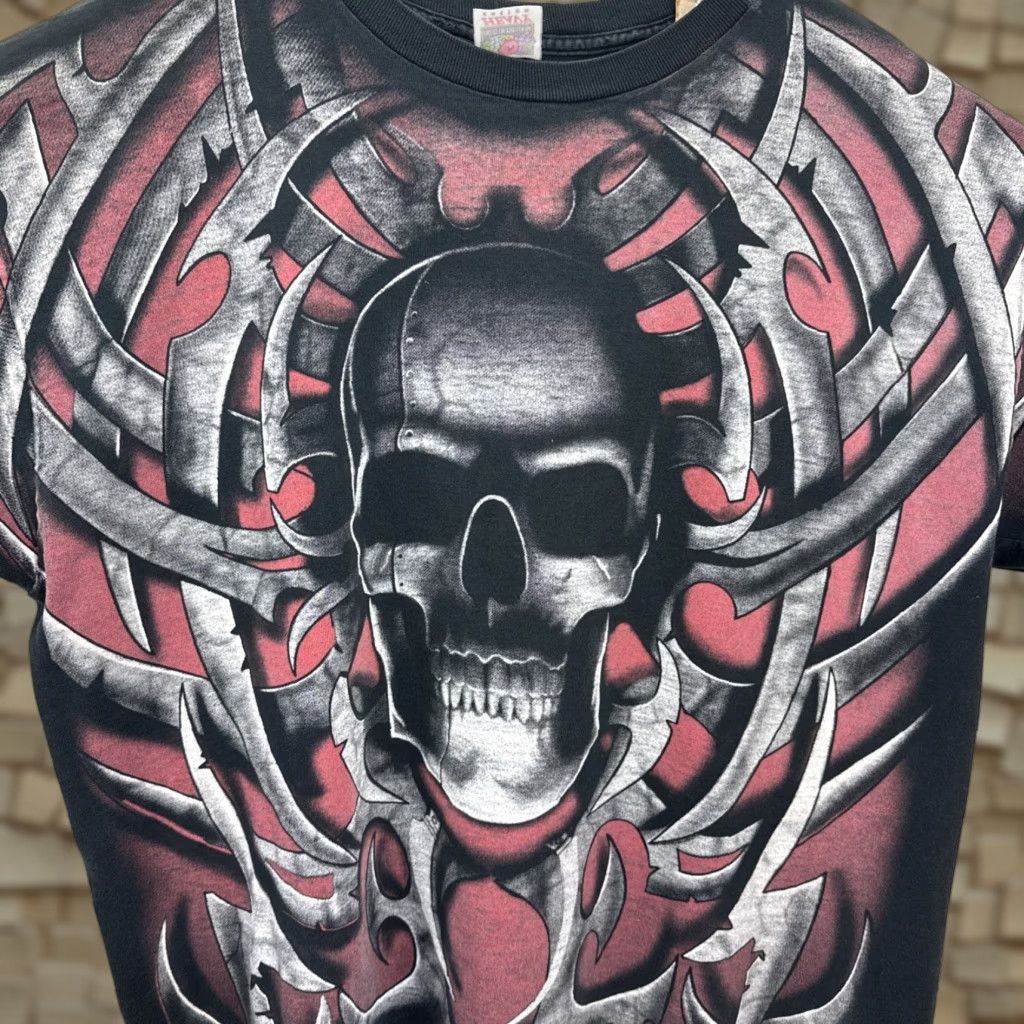 Liquid Blue VINTAGE Liquid Blue 90s Tribal Metal Skull Graphic T-Shirt XL Black Unisex Adults Size US XL / EU 56 / 4 - 1 Thumbnail